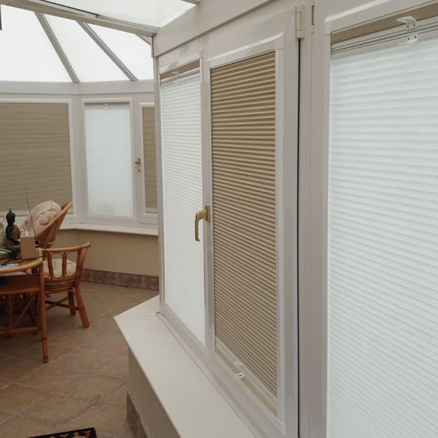 Lloyds Blinds #2